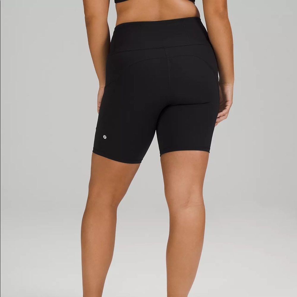 Lululon Fast and Free High Rise Short 8” black size 10